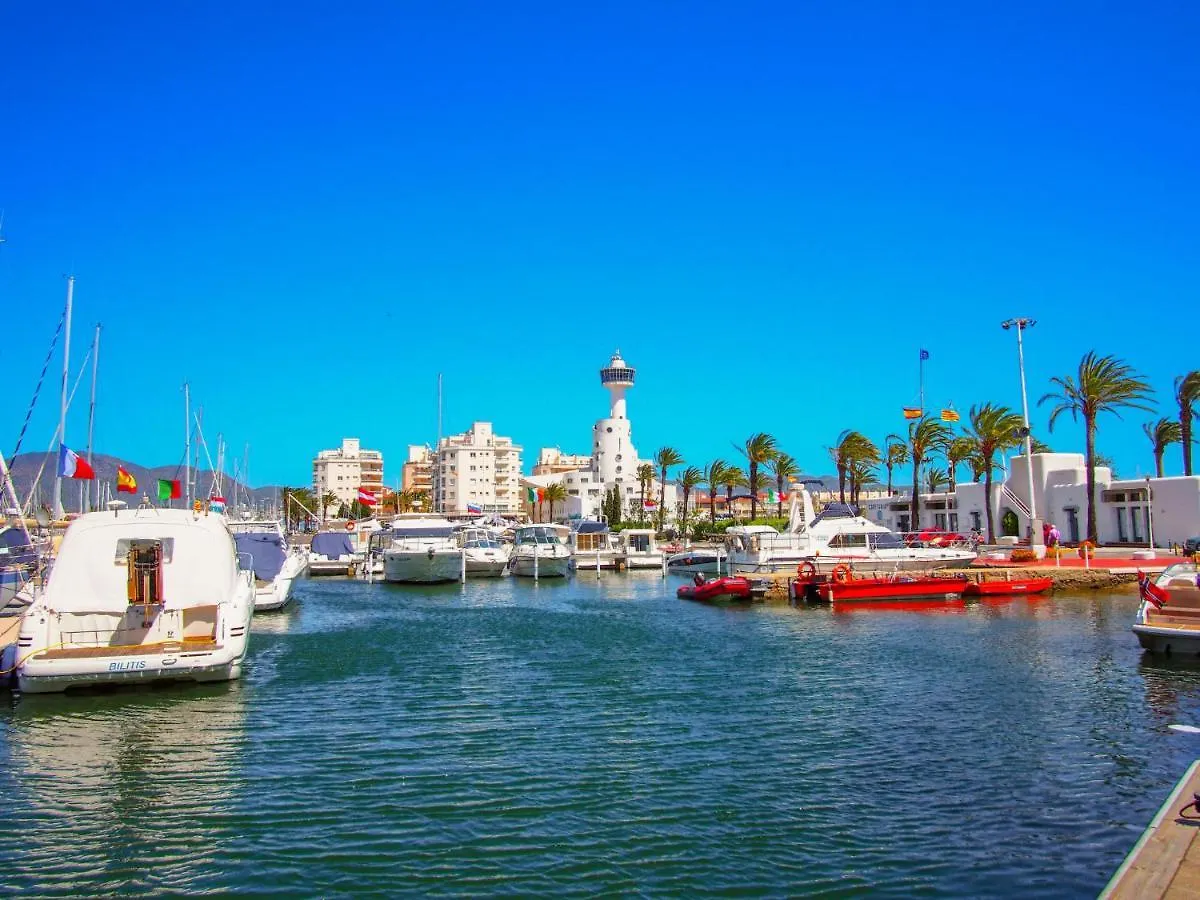 Apartment Club Nautic-10 By Interhome Empuriabrava